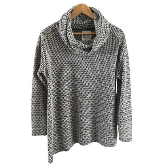 New York Laundry Cowl Neck Mosaic Soft Asymmetric Hem Long Sleeve Top Women Sz S - Picture 2 of 9